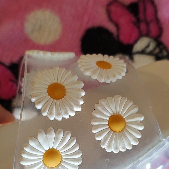 QUPID Clear Plastic Daisy Embellished Slide Sandals 2" Chunky Heels. SZ 9 EUC - Picture 5 of 5